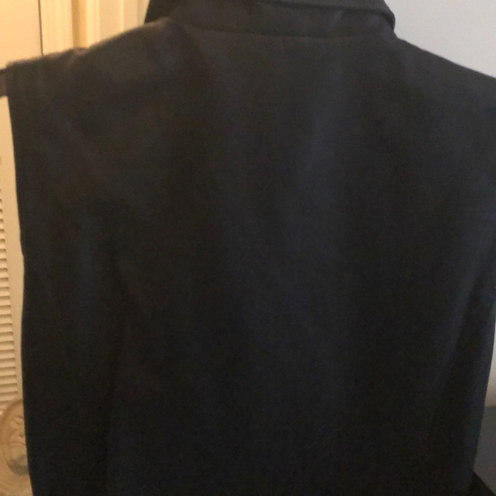 Vest - Picture 4 of 4